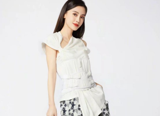 杨颖
