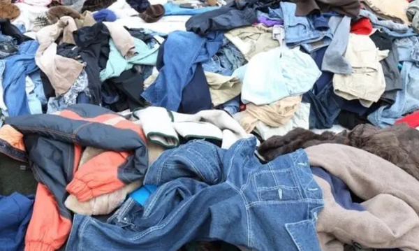旧衣服回收是如何盈利的，为啥有人一天能赚一千多？